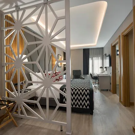 Ramada Encore By Wyndham Sisli Hotel Istanbul