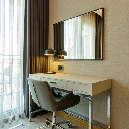 Hotel Ramada Encore By Wyndham Sisli
