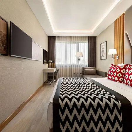 Ramada Encore By Wyndham Sisli 4* Istanbul